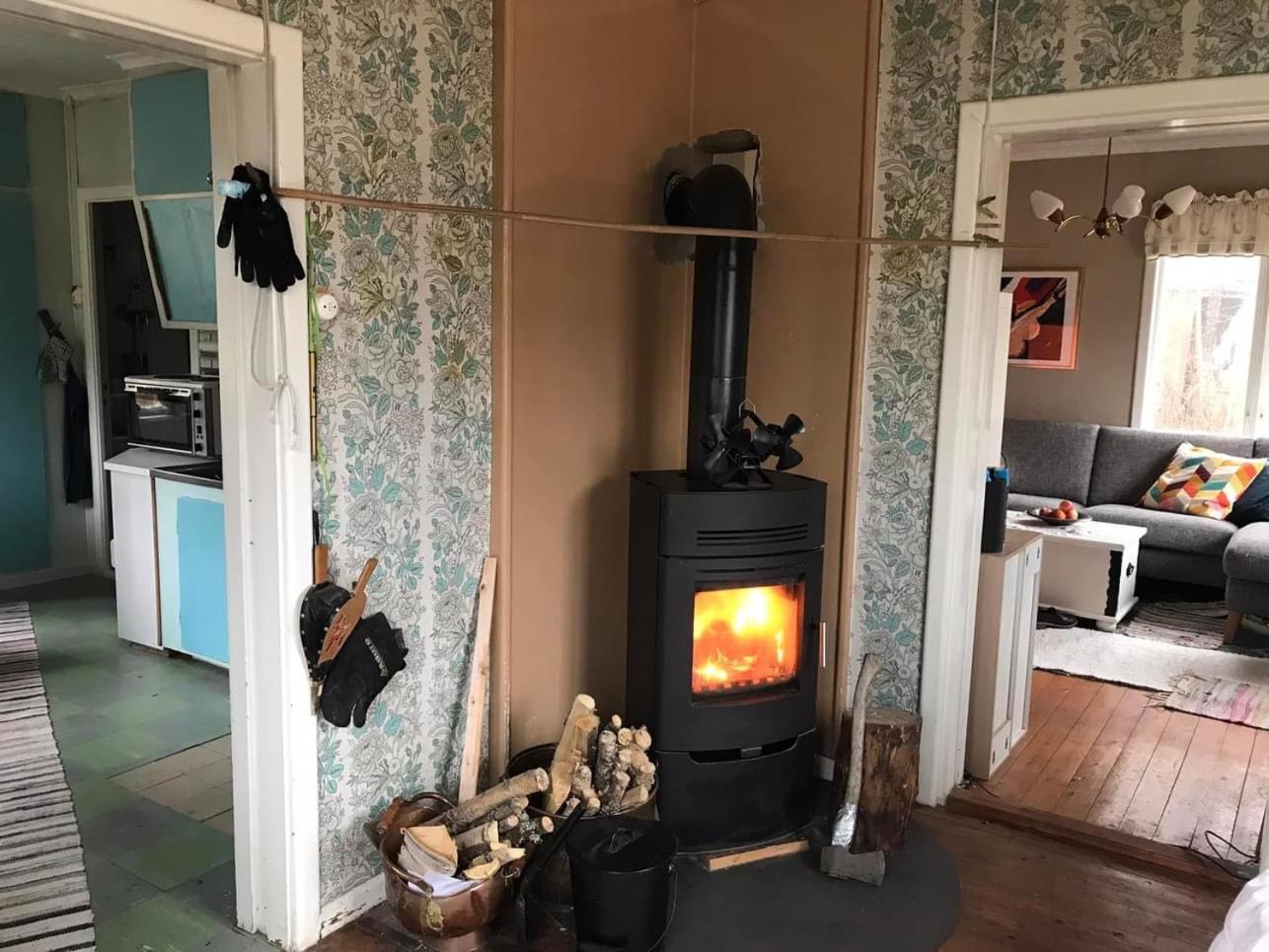 Charmigt Aeldre Hus, Laddbox 22 Kw, 5 Bil-Minuter Till Bad Stromstad Exterior photo