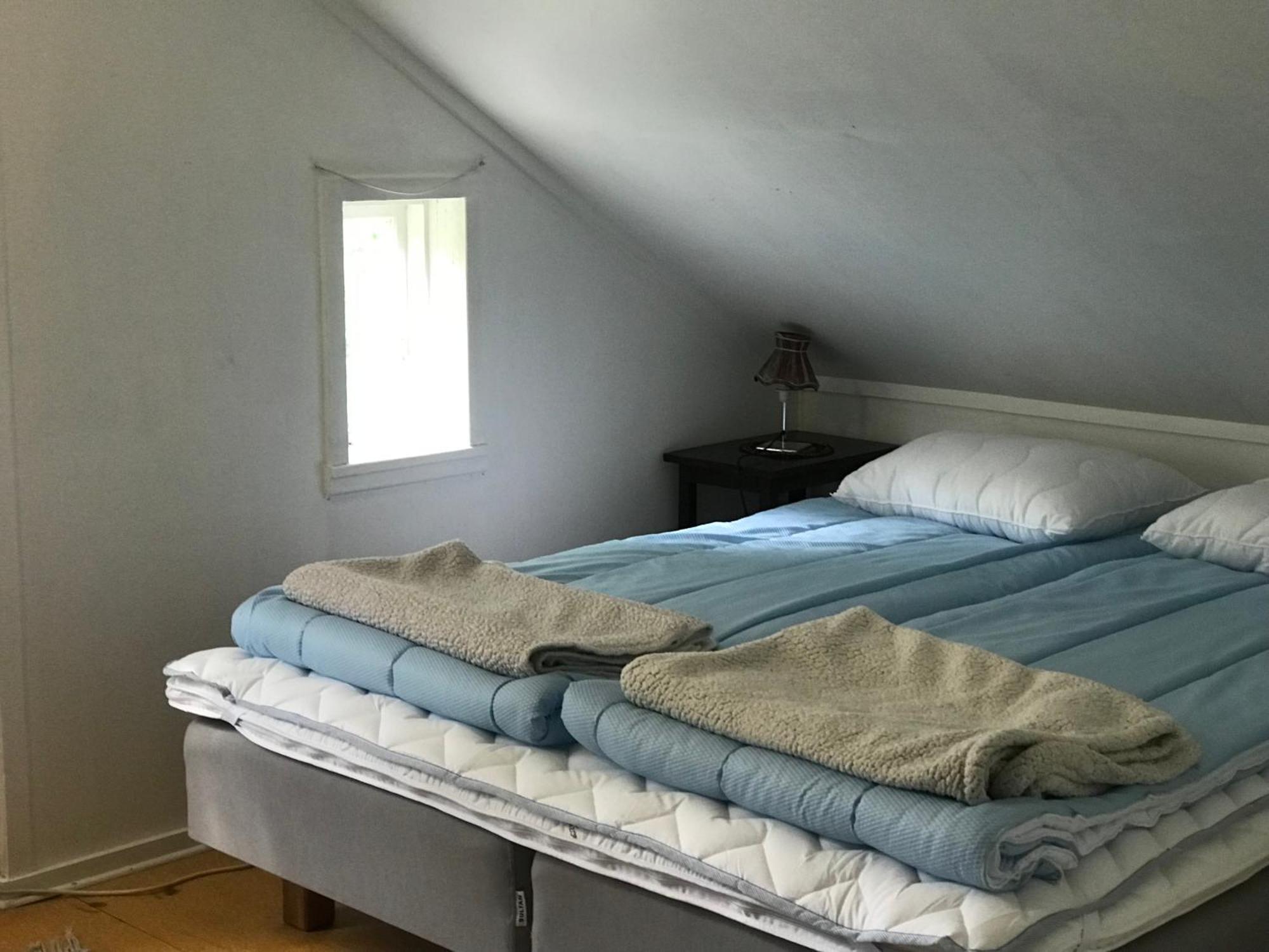Charmigt Aeldre Hus, Laddbox 22 Kw, 5 Bil-Minuter Till Bad Stromstad Exterior photo