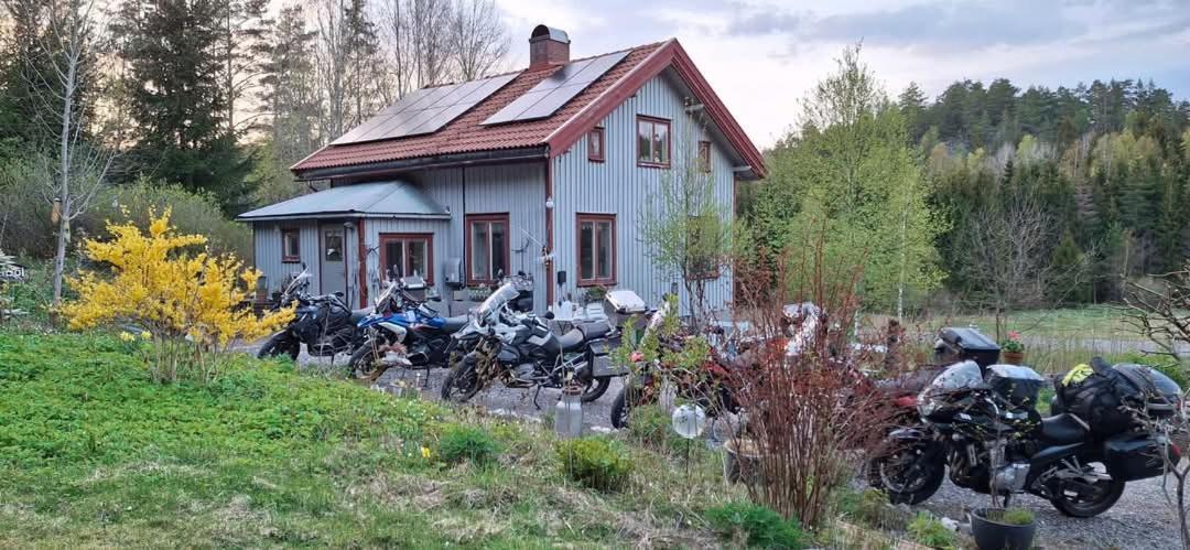 Charmigt Aeldre Hus, Laddbox 22 Kw, 5 Bil-Minuter Till Bad Stromstad Exterior photo